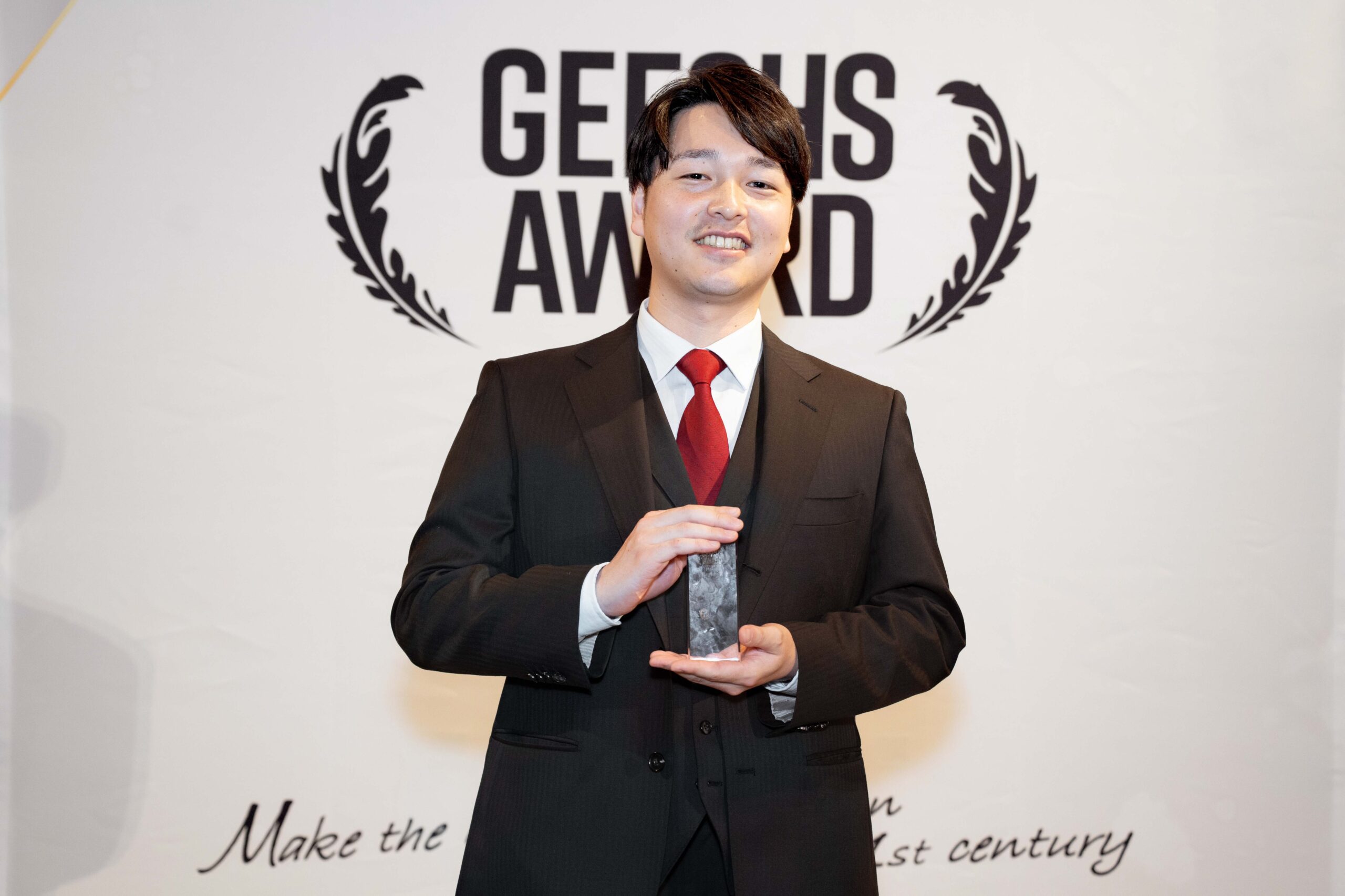 やるからには、1番を目指さない理由がない。「三方よし」で圧倒的な成果を導いた半期ー2025年度下期Buddy賞受賞者 大﨑さんインタビュー